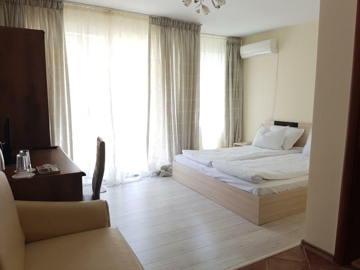 Guesthouse Zanier نيسيبار المظهر الخارجي الصورة
