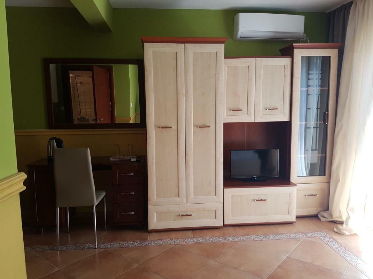 Guesthouse Zanier نيسيبار المظهر الخارجي الصورة